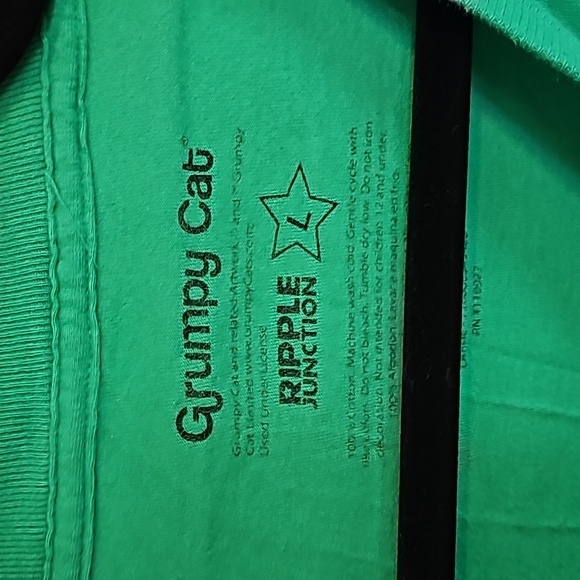 Grumpy Cat "I will succeed where the Grinch failed" large t shirt - Picture 2 of 3